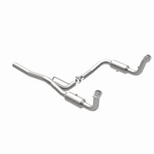 Load image into Gallery viewer, MagnaFlow Exhaust Products 5451187 California CARB Direct-Fit Catalytic Converter for Select Dodge Nitro, Jeep Liberty