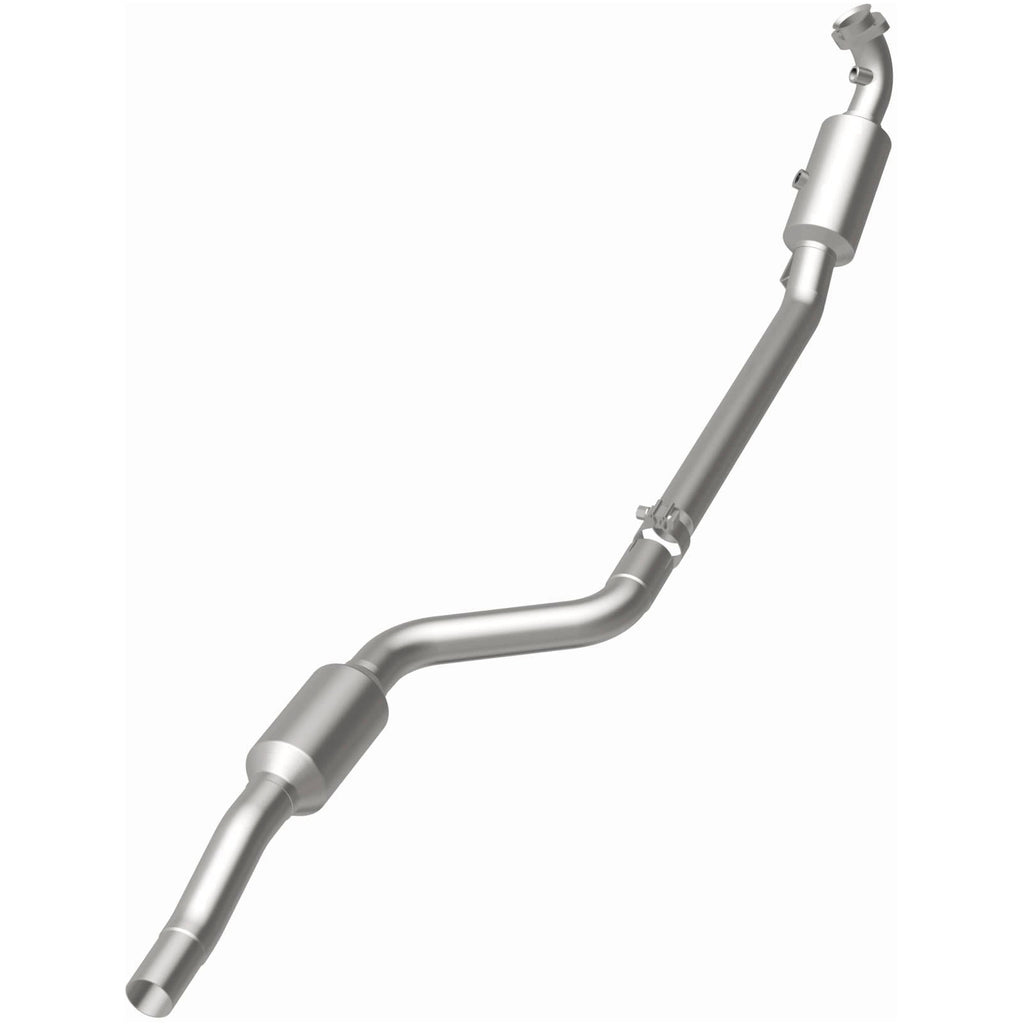 MagnaFlow Exhaust Products 21-440 OEM Grade Direct-Fit Catalytic Converter for Select Mercedes-Benz GLK350