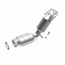 Load image into Gallery viewer, MagnaFlow Exhaust Products 49143 OEM Grade Direct-Fit Catalytic Converter for Select INFINITI EX35, INFINITI EX37, INFINITI FX35, INFINITI FX37, INFINITI G35, INFINITI G37, INFINITI M35, INFINITI M37, INFINITI Q40, INFINITI Q50, INFINITI Q60, INFINITI