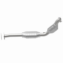 Load image into Gallery viewer, MagnaFlow Exhaust Products 454001 California CARB Direct-Fit Catalytic Converter for Select Ford Crown Victoria, Lincoln Town Car, Mercury Grand Marquis, Mercury Marauder