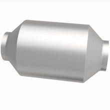 Load image into Gallery viewer, MagnaFlow Exhaust Products 4651306 California CARB Universal Catalytic Converter for Select Buick Rainier, Cadillac Escalade, Cadillac Escalade ESV, Cadillac Escalade EXT, Chevrolet Avalanche 1500, Chevrolet Express 1500, Chevrolet SSR, Chevrolet