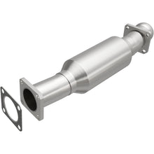 Load image into Gallery viewer, MagnaFlow Exhaust Products 3391425 California CARB Direct-Fit Catalytic Converter for Select International Scout II