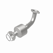 Load image into Gallery viewer, MagnaFlow Exhaust Products 21-978 OEM Grade Direct-Fit Catalytic Converter for Select Honda HR-V