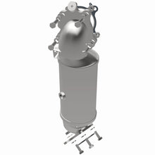 Load image into Gallery viewer, MagnaFlow Exhaust Products 280765 OEM Grade Direct-Fit Catalytic Converter for Select Honda CR-V