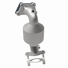 Load image into Gallery viewer, MagnaFlow Exhaust Products 551902 California CARB Direct-Fit Catalytic Converter for Select Buick LaCrosse