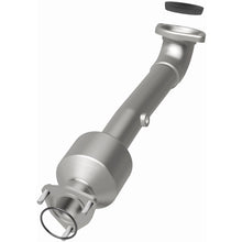 Load image into Gallery viewer, MagnaFlow Exhaust Products 52019 OEM Grade Direct-Fit Catalytic Converter for Select Honda CR-V