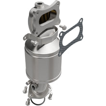 Load image into Gallery viewer, MagnaFlow Exhaust Products 5631893 California CARB Manifold Catalytic Converter for Select Honda Accord