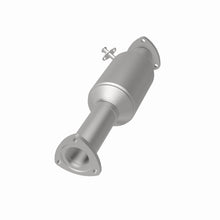 Load image into Gallery viewer, MagnaFlow Exhaust Products 3391894 California CARB Direct-Fit Catalytic Converter for Select Toyota Land Cruiser