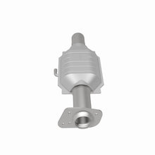 Load image into Gallery viewer, MagnaFlow Exhaust Products 3322456 California CARB Direct-Fit Catalytic Converter for Select Buick Commercial Chassis, Buick Roadmaster, Cadillac Brougham, Cadillac Commercial Chassis, Cadillac Fleetwood, Chevrolet Camaro, Chevrolet Caprice, Chevrolet El