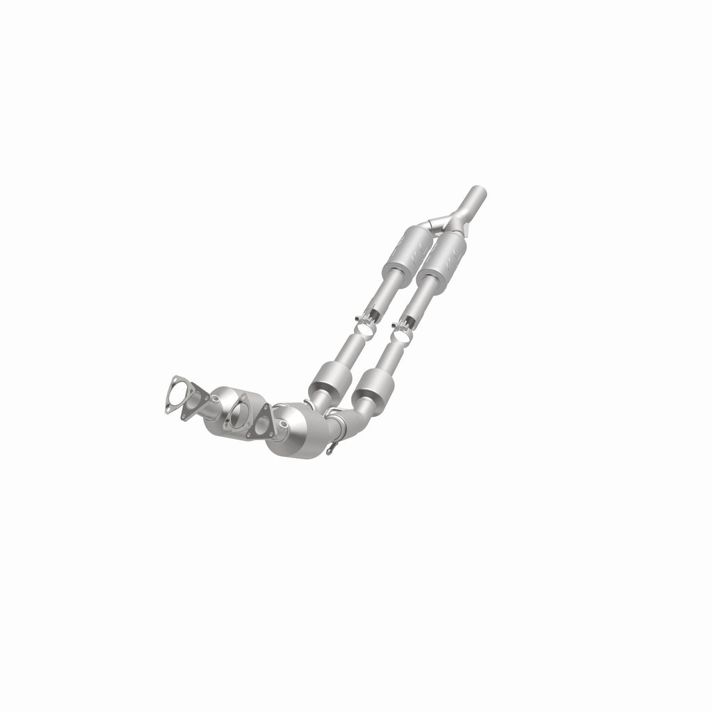 MagnaFlow Exhaust Products 551838 California CARB Direct-Fit Catalytic Converter for Select Volkswagen Passat