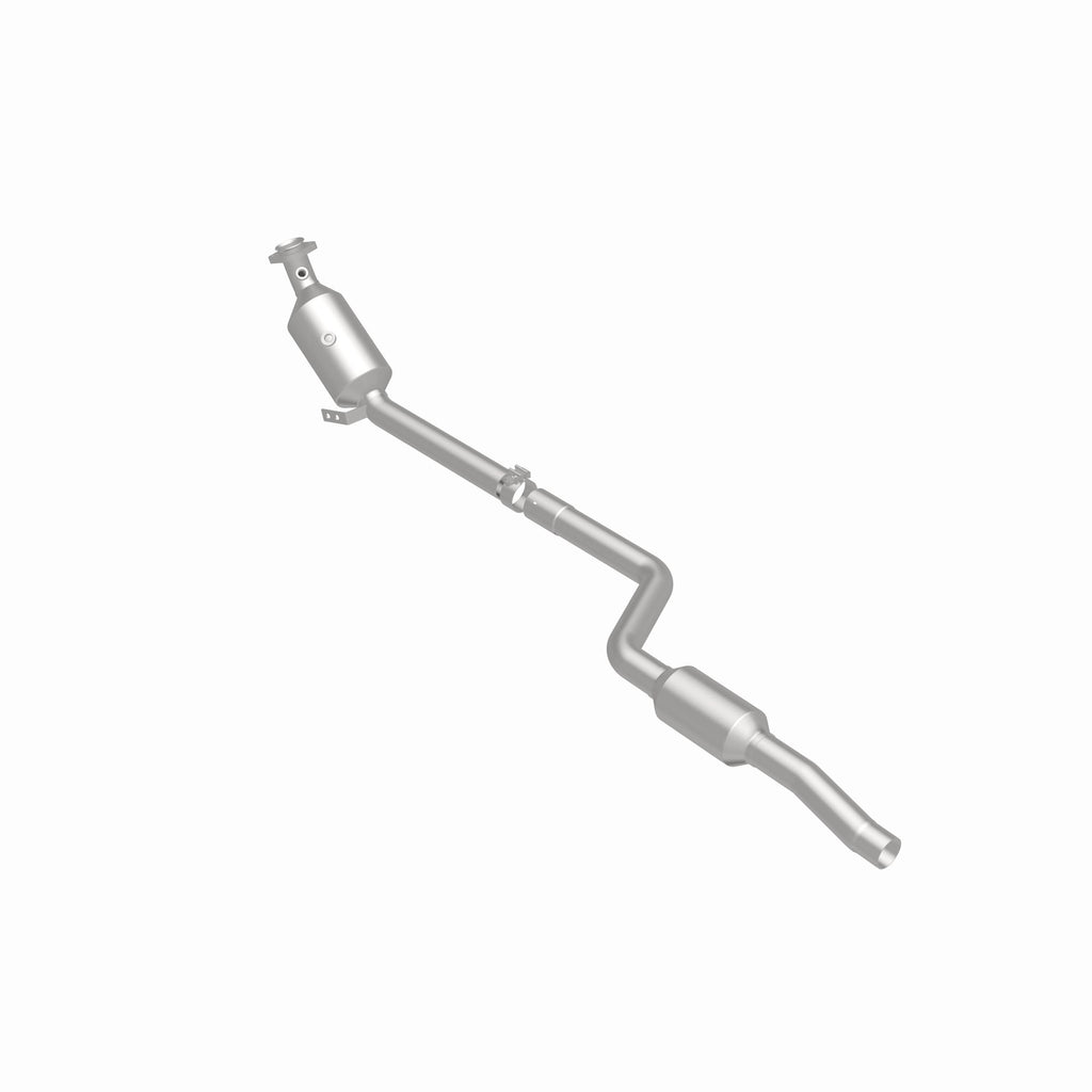 MagnaFlow Exhaust Products 21-437 OEM Grade Direct-Fit Catalytic Converter for Select Mercedes-Benz C300, Mercedes-Benz C350, Mercedes-Benz E350