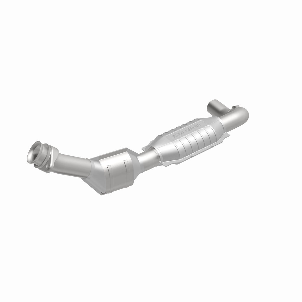MagnaFlow Exhaust Products 49429 OEM Grade Direct-Fit Catalytic Converter for Select Ford E-150, Ford E-150 Club Wagon, Ford E-150 Econoline, Ford E-150 Econoline Club Wagon, Ford E-250, Ford E-250 Econoline