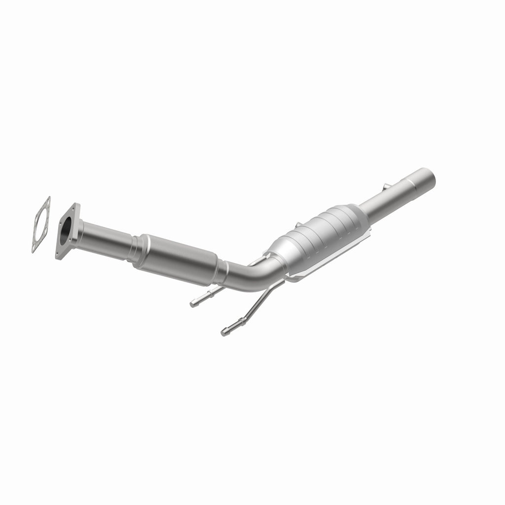 MagnaFlow Exhaust Products 49990 OEM Grade Direct-Fit Catalytic Converter for Select Volkswagen Beetle, Volkswagen Golf, Volkswagen Jetta, Volkswagen Passat, Volkswagen Rabbit