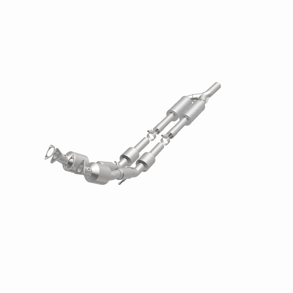 MagnaFlow Exhaust Products 551838 California CARB Direct-Fit Catalytic Converter for Select Volkswagen Passat