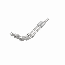 Load image into Gallery viewer, MagnaFlow Exhaust Products 551838 California CARB Direct-Fit Catalytic Converter for Select Volkswagen Passat