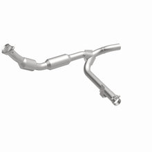 Load image into Gallery viewer, MagnaFlow Exhaust Products 4583009 California CARB Direct-Fit Catalytic Converter for Select Ford F-150