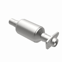 Load image into Gallery viewer, MagnaFlow Exhaust Products 3391496 California CARB Direct-Fit Catalytic Converter for Select Chevrolet S10, GMC Sonoma