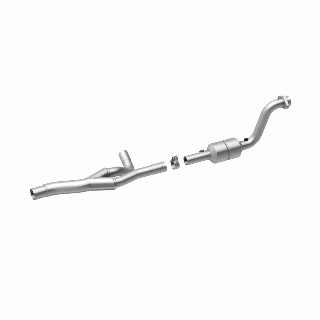 MagnaFlow Exhaust Products 49499 OEM Grade Direct-Fit Catalytic Converter for Select Dodge Durango