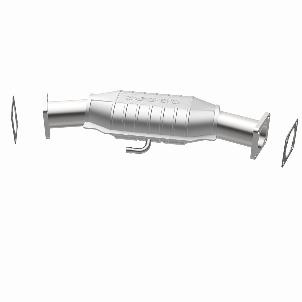 MagnaFlow Exhaust Products 93426 Standard Grade Direct-Fit Catalytic Converter for Select Chevrolet Camaro, Chevrolet Corvette