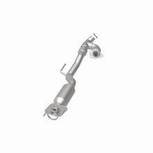 Load image into Gallery viewer, MagnaFlow Exhaust Products 52702 OEM Grade Direct-Fit Catalytic Converter for Select Nissan Quest