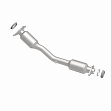 Load image into Gallery viewer, MagnaFlow Exhaust Products 5411327 California CARB Direct-Fit Catalytic Converter for Select Nissan Cube