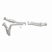 Load image into Gallery viewer, MagnaFlow Exhaust Products 5551436 California CARB Direct-Fit Catalytic Converter for Select Ford Transit-150, Ford Transit-250, Ford Transit-350, Ford Transit-350 HD