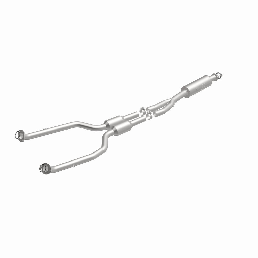 MagnaFlow Exhaust Products 21-048 OEM Grade Direct-Fit Catalytic Converter for Select Lexus GS300
