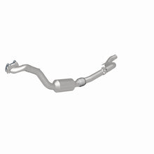 Load image into Gallery viewer, MagnaFlow Exhaust Products 6561139 California CARB Direct-Fit Catalytic Converter for Select Chrysler 300, Dodge Challenger, Dodge Charger