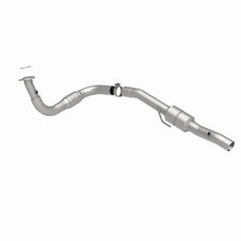 Load image into Gallery viewer, MagnaFlow Exhaust Products 458067 California CARB Direct-Fit Catalytic Converter for Select Chevrolet Silverado HD, GMC Sierra HD