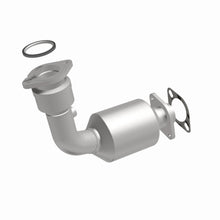 Load image into Gallery viewer, MagnaFlow Exhaust Products 5461627 California CARB Direct-Fit Catalytic Converter for Select Pontiac G8