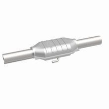 Load image into Gallery viewer, MagnaFlow Exhaust Products 3391470 California CARB Direct-Fit Catalytic Converter for Select Jeep CJ5, Jeep CJ7, Jeep Cherokee, Jeep Grand Wagoneer, Jeep J10, Jeep J20, Jeep Wagoneer