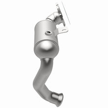 Load image into Gallery viewer, MagnaFlow Exhaust Products 21-951 OEM Grade Direct-Fit Catalytic Converter for Select Chrysler Pacifica, Chrysler Voyager