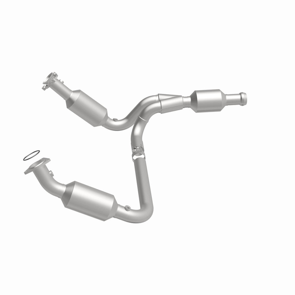 MagnaFlow Exhaust Products 5582578 California CARB Direct-Fit Catalytic Converter for Select Chevrolet Avalanche, Chevrolet Silverado 1500, Chevrolet Suburban 1500, Chevrolet Tahoe, GMC Sierra 1500, GMC Yukon, GMC Yukon XL