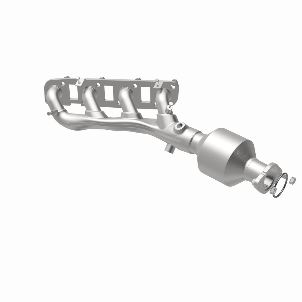 MagnaFlow Exhaust Products 290034 OEM Grade Manifold Catalytic Converter for Select INFINITI QX80, Nissan Armada, Nissan NV2500, Nissan NV3500, Nissan TITAN, Nissan TITAN XD