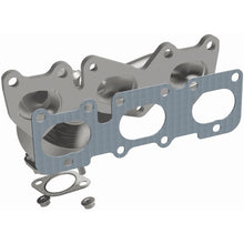 Load image into Gallery viewer, MagnaFlow Exhaust Products 5582202 California CARB Manifold Catalytic Converter for Select Hyundai Santa Fe