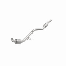 Load image into Gallery viewer, MagnaFlow Exhaust Products 551642 California CARB Direct-Fit Catalytic Converter for Select Mercedes-Benz CLS500, Mercedes-Benz E500