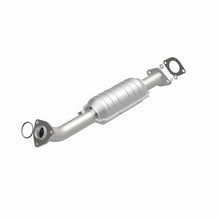 Load image into Gallery viewer, MagnaFlow Exhaust Products 24748 HM Grade Direct-Fit Catalytic Converter for Select INFINITI QX4, Nissan Pathfinder