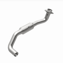 Load image into Gallery viewer, MagnaFlow Exhaust Products 4651694 California CARB Direct-Fit Catalytic Converter for Select Ford F-150, Lincoln Mark LT