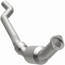 Load image into Gallery viewer, MagnaFlow Exhaust Products 5561585 California CARB Direct-Fit Catalytic Converter for Select Chrysler 300, Dodge Charger, Dodge Magnum