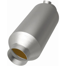 Load image into Gallery viewer, MagnaFlow Exhaust Products 3322035 California CARB Universal Catalytic Converter for Select Audi 100, Audi 200, Audi 80, Audi 90, Mercury Cougar, Nissan 200SX, Volkswagen Corrado, Volkswagen Golf, Volkswagen Jetta, Volkswagen Passat, Volkswagen Quantum