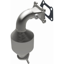 Load image into Gallery viewer, MagnaFlow Exhaust Products 5582188 California CARB Manifold Catalytic Converter for Select Chevrolet Equinox, GMC Terrain