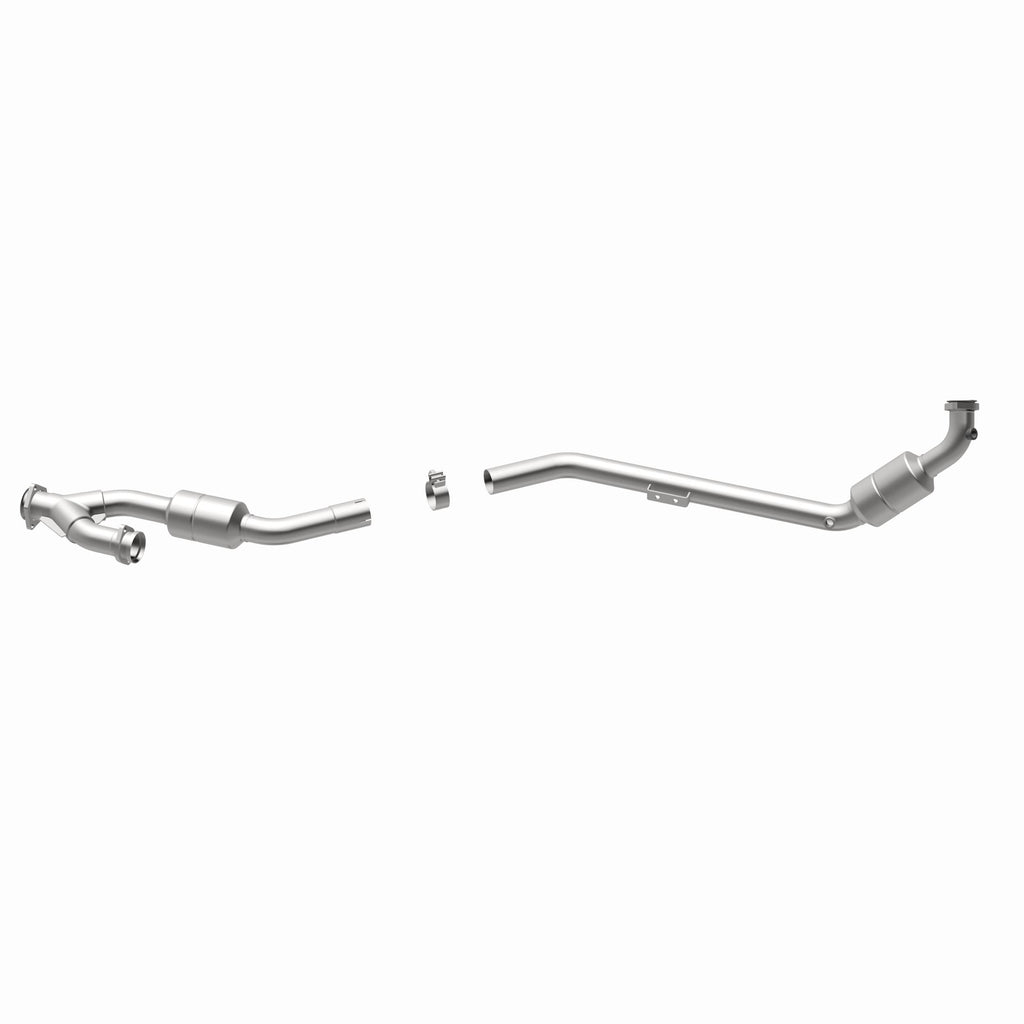 MagnaFlow Exhaust Products 24535 HM Grade Direct-Fit Catalytic Converter for Select Mercedes-Benz C240, Mercedes-Benz C32 AMG, Mercedes-Benz C320