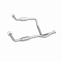Load image into Gallery viewer, MagnaFlow Exhaust Products 93694 HM Grade Direct-Fit Catalytic Converter for Select Land Rover Range Rover