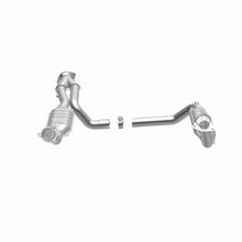 Load image into Gallery viewer, MagnaFlow Exhaust Products 51097 OEM Grade Direct-Fit Catalytic Converter for Select Cadillac Escalade, Chevrolet Avalanche 1500, Chevrolet Silverado 1500, Chevrolet Silverado Classic, Chevrolet Silverado 2500, Chevrolet Suburban 1500, Chevrolet Tahoe,