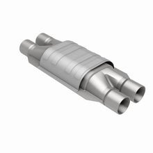 Load image into Gallery viewer, MagnaFlow Exhaust Products 3322008 California CARB Universal Catalytic Converter for Select Alfa Romeo 164, BMW 325i, BMW 325is, BMW 525i, BMW 528e, BMW 535i, BMW 635CSi, BMW 735i, BMW 735iL, Mercedes-Benz 190E, Mercedes-Benz 500SL, Mercedes-Benz E320,