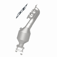 Load image into Gallery viewer, MagnaFlow Exhaust Products 51401 OEM Grade Manifold Catalytic Converter for Select Kia Borrego