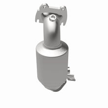 Load image into Gallery viewer, MagnaFlow Exhaust Products 22-160 OEM Grade Manifold Catalytic Converter for Select Chrysler 200, Jeep Cherokee