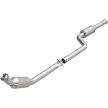 Load image into Gallery viewer, MagnaFlow Exhaust Products 5461916 California CARB Direct-Fit Catalytic Converter for Select Mercedes-Benz C300
