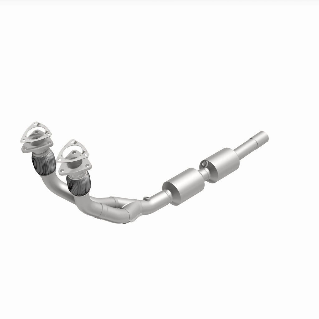 MagnaFlow Exhaust Products 52289 OEM Grade Direct-Fit Catalytic Converter for Select Volkswagen Golf, Volkswagen Jetta