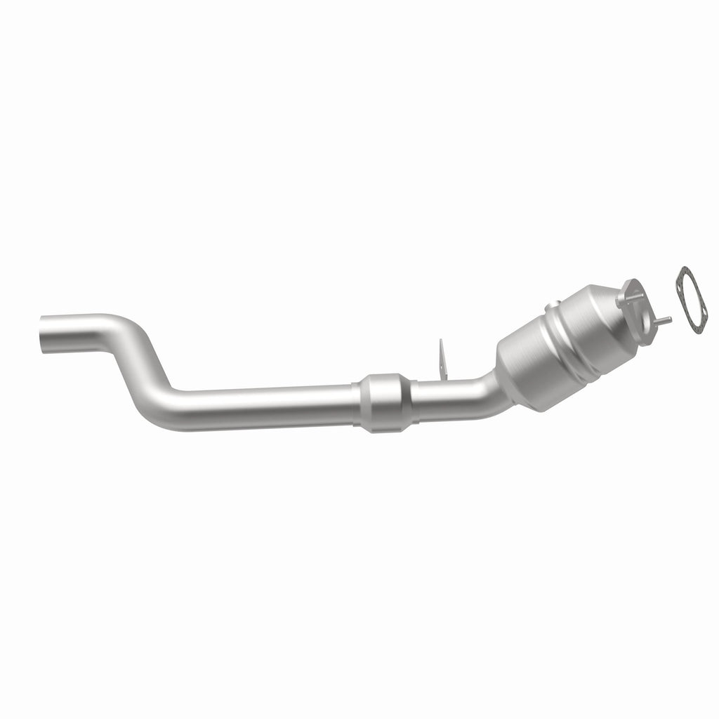 MagnaFlow Exhaust Products 52225 OEM Grade Direct-Fit Catalytic Converter for Select Ford Mustang